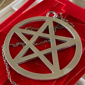 Statement Silver Pentagram Pendant Necklace